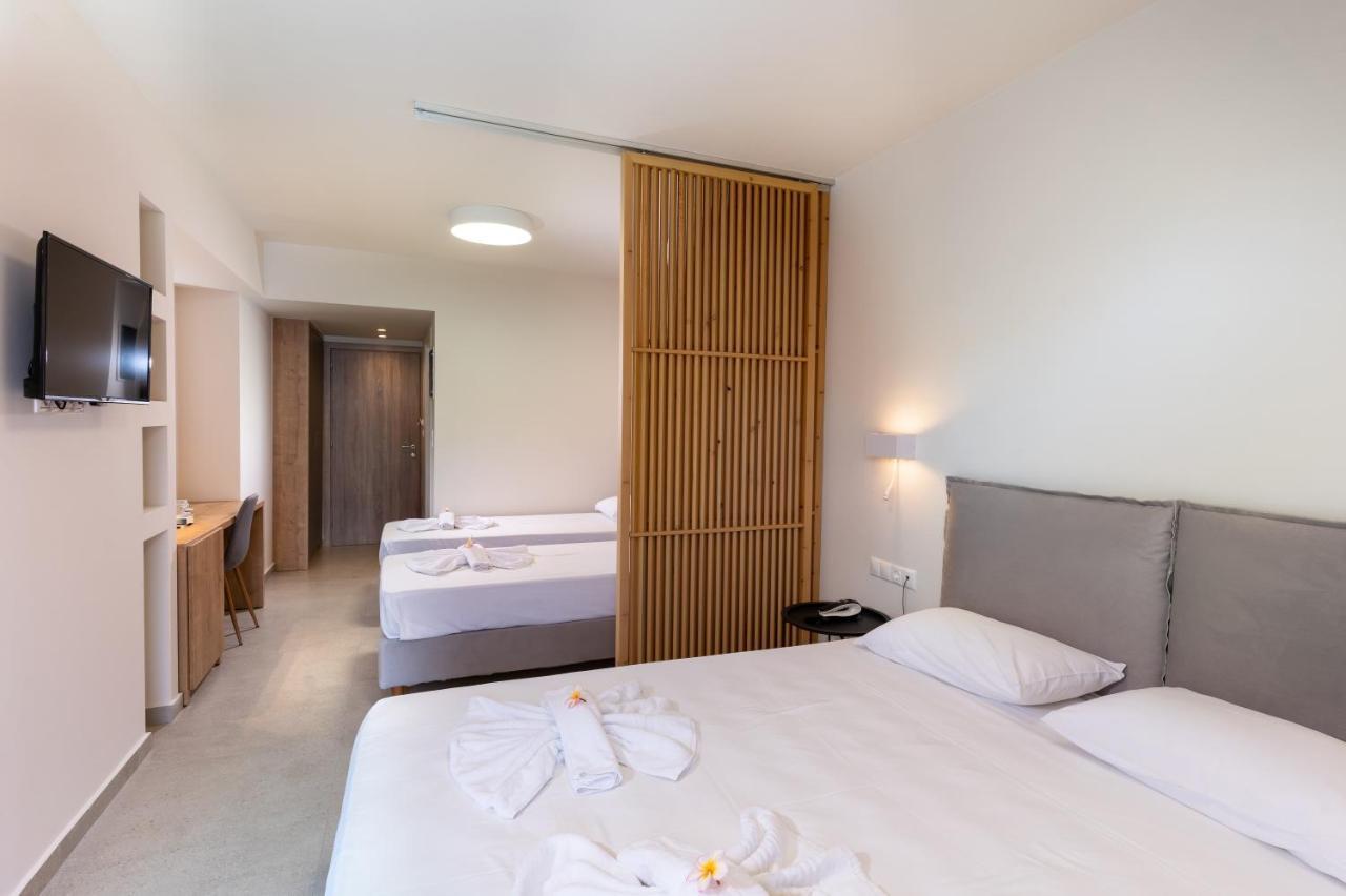 אדליאנוס קומפוס Hotel Kathrin Beach מראה חיצוני תמונה
