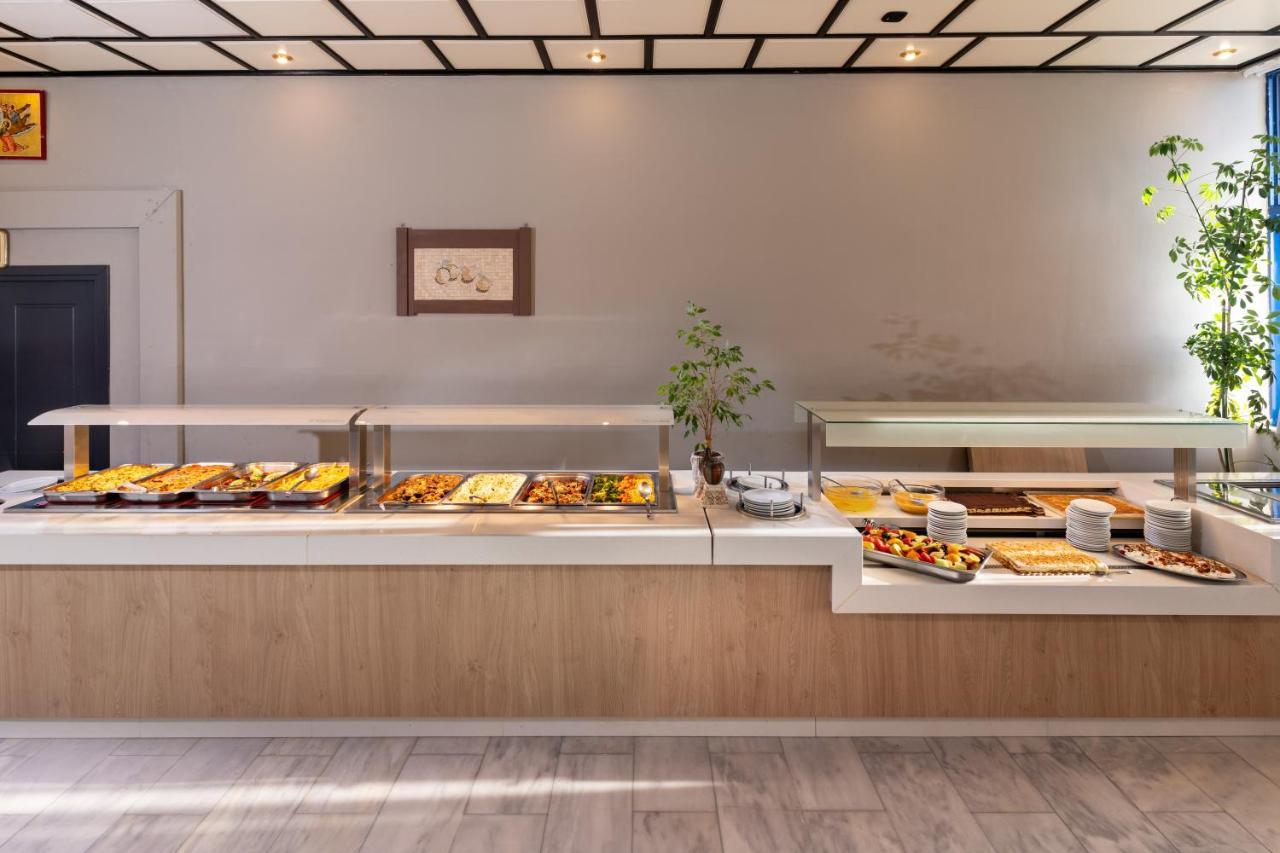 אדליאנוס קומפוס Hotel Kathrin Beach מראה חיצוני תמונה