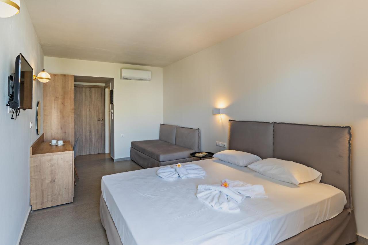 אדליאנוס קומפוס Hotel Kathrin Beach מראה חיצוני תמונה