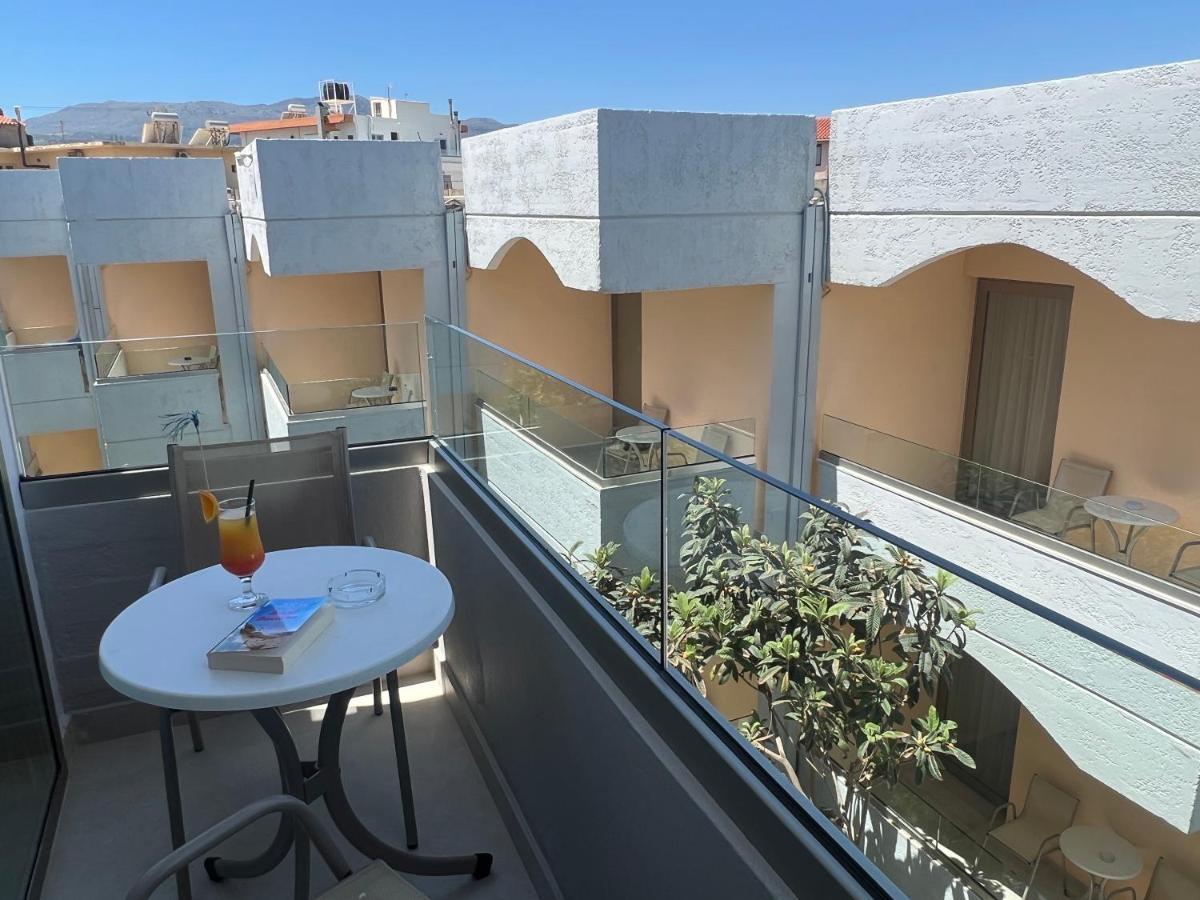 אדליאנוס קומפוס Hotel Kathrin Beach מראה חיצוני תמונה
